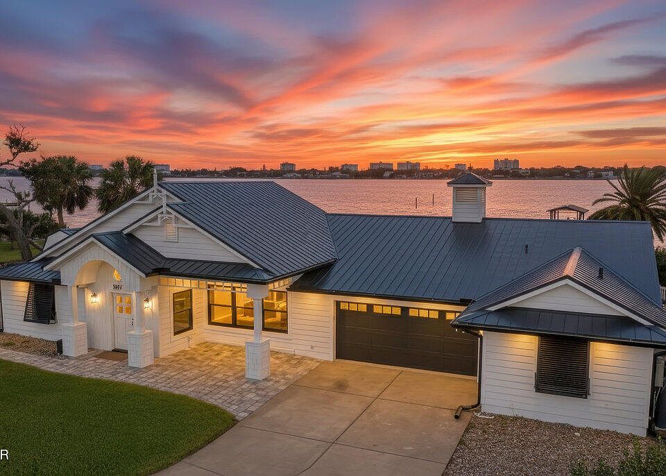 1st image of 22 Tiffany Cir