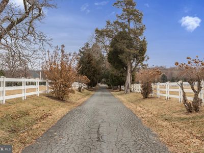 9460 River Rd, Potomac, MD, 20854