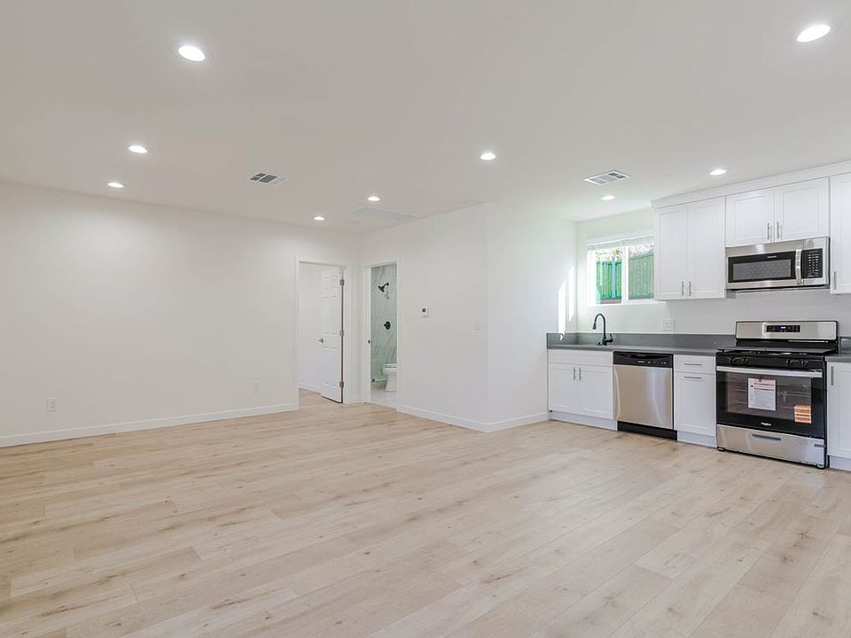 1st image of 5407 La Mirada Ave