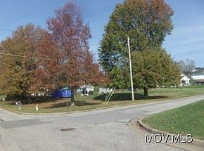 1st image of 4411 11th Ave