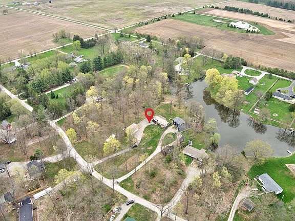 5th image of 220 Duck Creek Ln