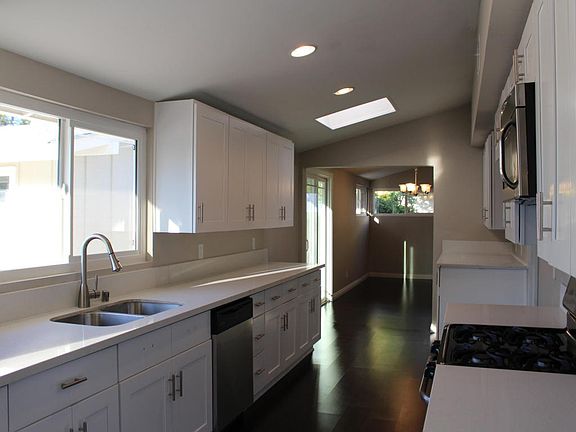 3rd image of 544 E Avenue J1