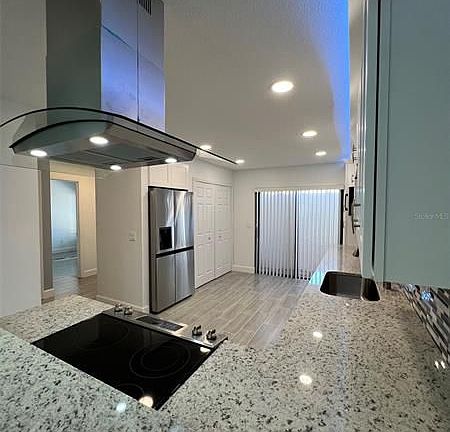 5th image of 2483 Tahoe Cir