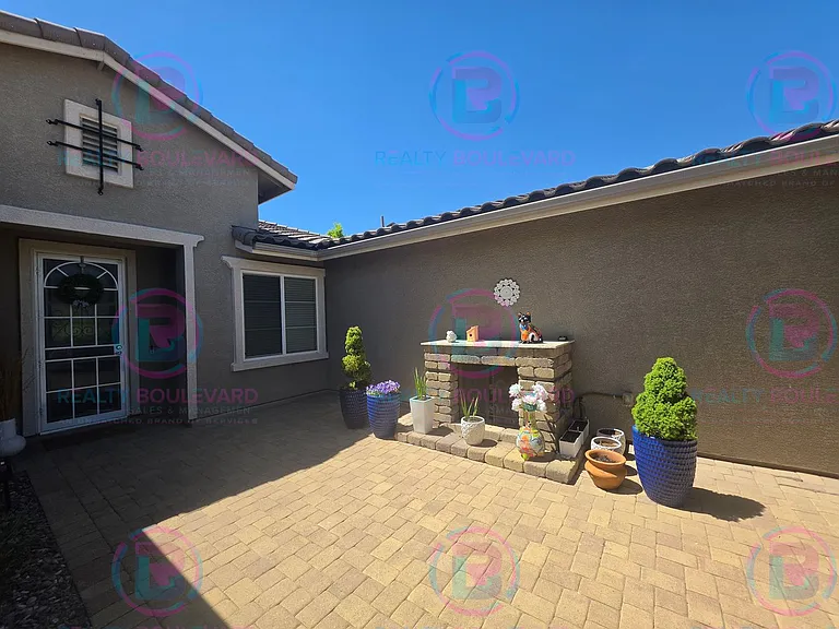 1767 Fairway Hills Trl — Photo 3