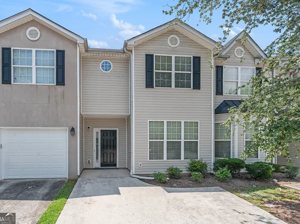 2284 Nicole Dr, Hampton, GA 30228