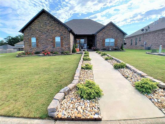 4th image of 3030 Cloudberry Dr