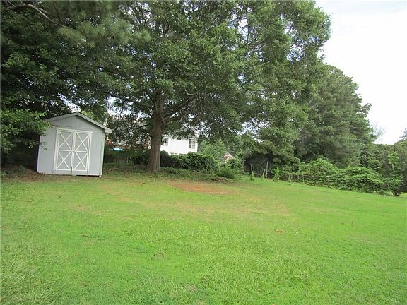 3rd image of 1696 Norton Estates Dr
