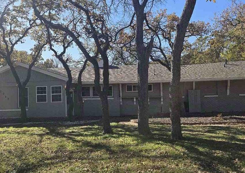 1st image of 1712 Yolanda Dr