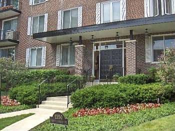 1st image of 1350 N Western Ave APT 203