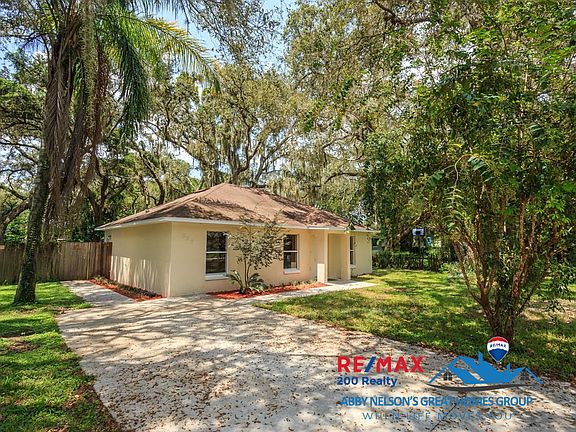 3rd image of 328 Florida Ave