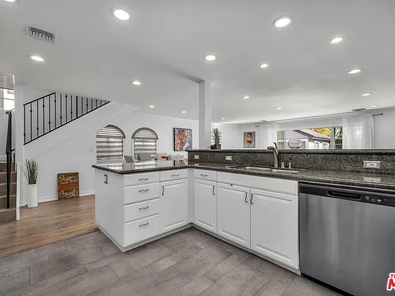 10824 Westminster Ave — Photo 5