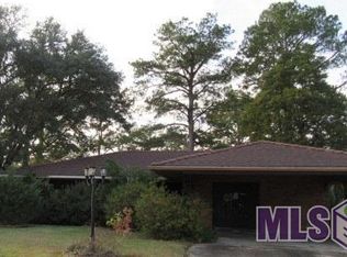 915 Savanna View Dr, Baton Rouge, LA 70810