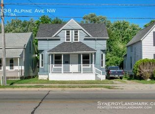 1338 Alpine Ave NW, Grand Rapids, MI 49504