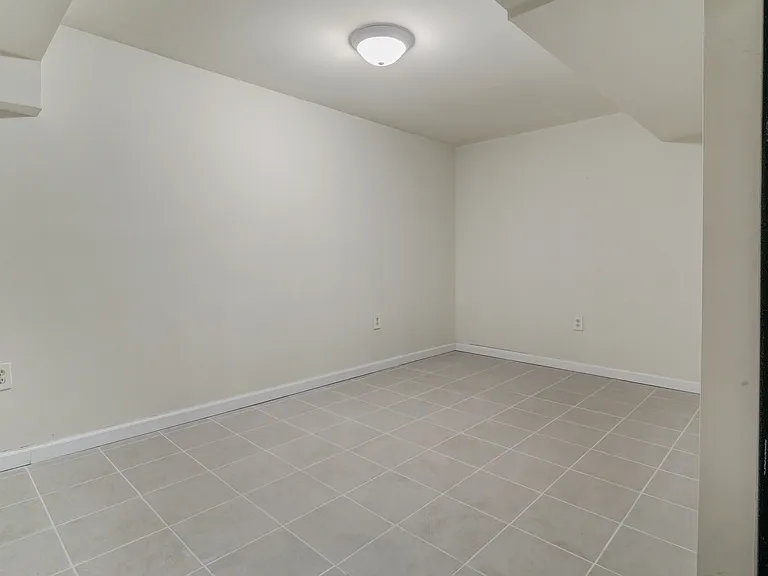 4905 Whitfield Chapel Rd — Photo 28