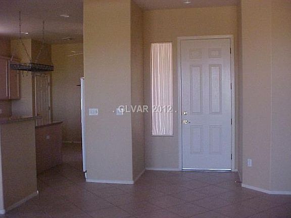 3rd image of 1816 Tiger Creek Ave