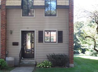 89 Chestnut Hls, New Hartford, NY 13413
