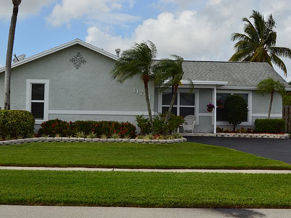 2nd image of 11741 NW 38th Pl