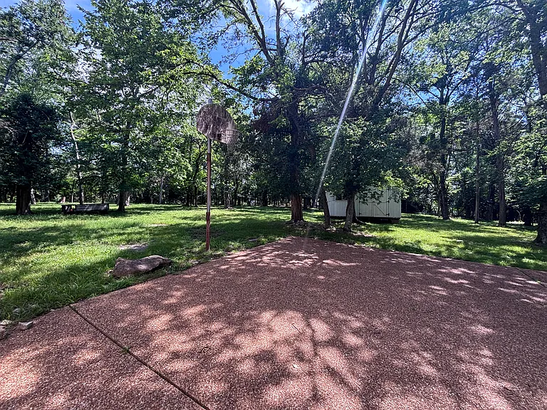 161 Country Club Dr — Photo 20