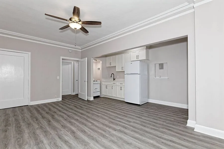 2709 Dwight Way Bishop — Photo 4