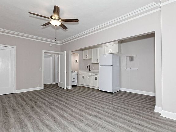 4th image of 2709 Dwight Way APT 10