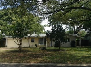 1642 Souvenir Dr, Clearwater, FL 33755
