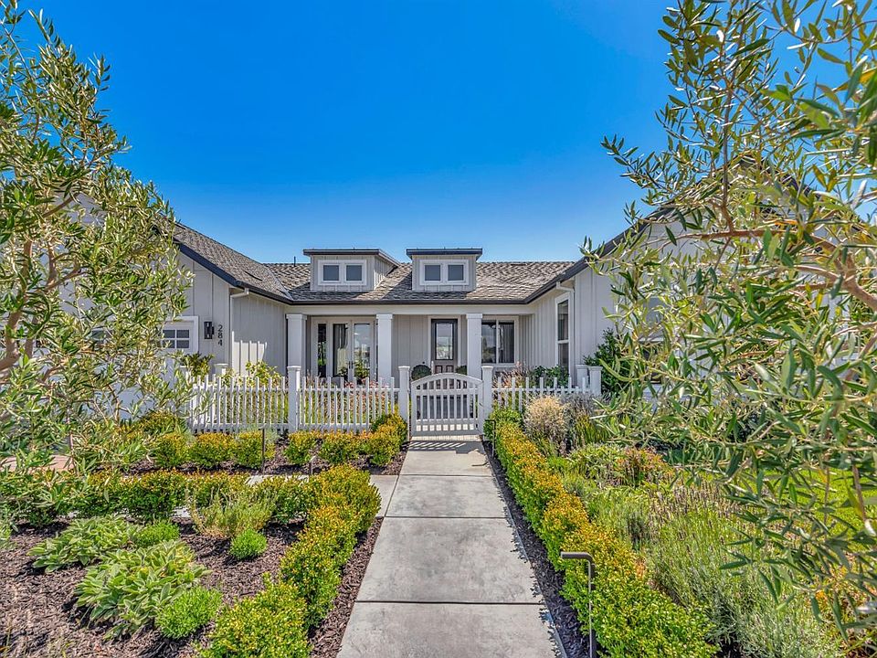 1st image of 284 Trinidad Drive