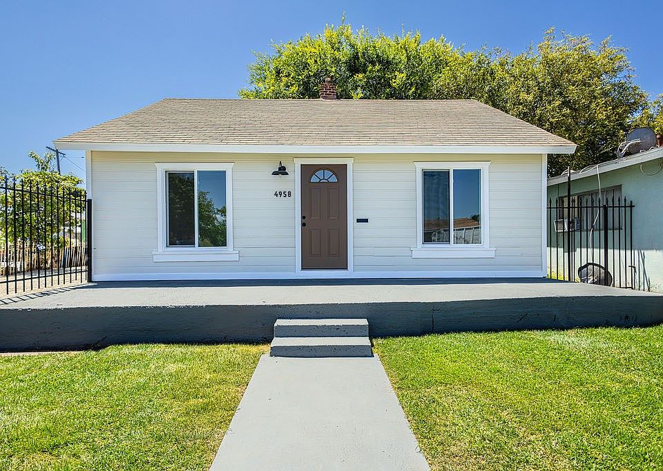 1st image of 4958 E San Rafael St