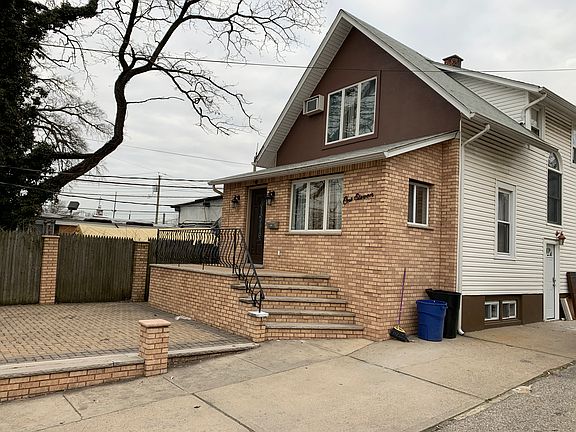 3rd image of 111 Fisher Ave