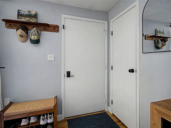 5th image of 220 Ardmore Dr