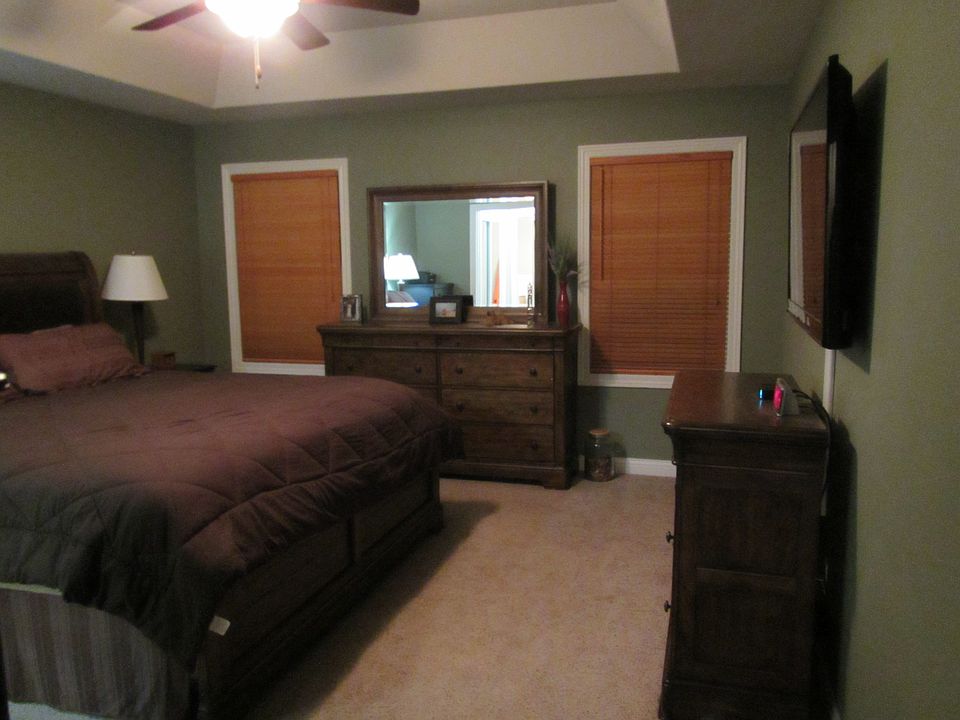 master bed/master bath
