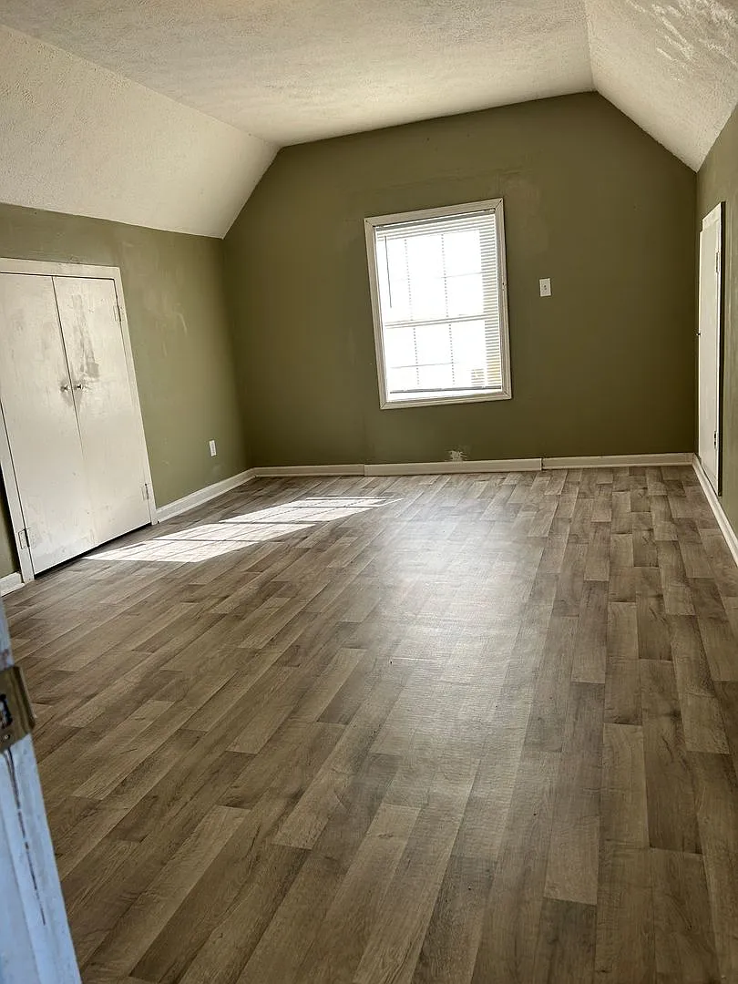 Renovated 3 Bedroom 2 Bath Home for Rent! — Photo 4