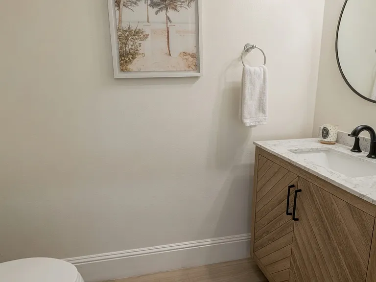 306 S Arrawana Ave #2 — Photo 10