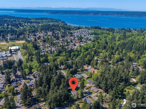 2139 SW 316th Street, Federal Way, WA 98023