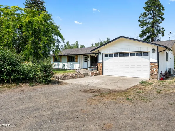 3361 Rosenkranz Rd, Tieton, WA 98947