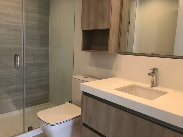 6080 McKay Ave #2707, Burnaby, BC V5H 0J4