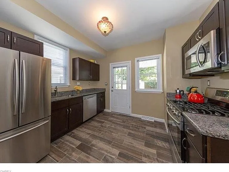2301 Bellfield Ave — Photo 2