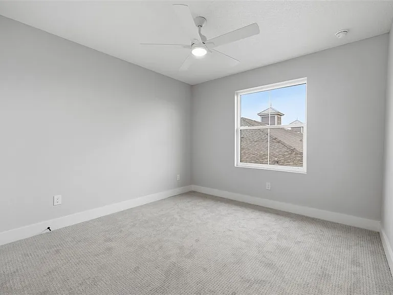 4208 W Carmen St #C — Photo 25