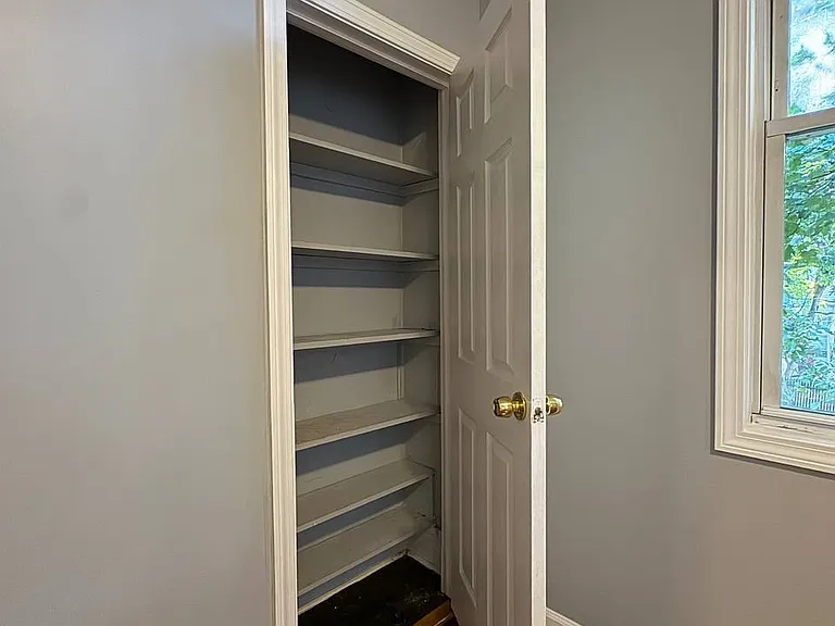 309 East Ave — Photo 15