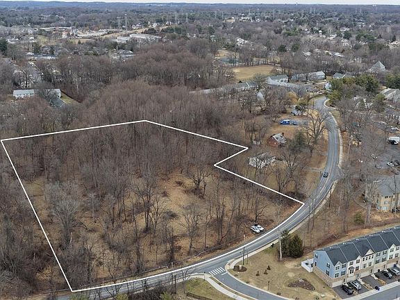 2nd image of 9415 Stewartown Rd