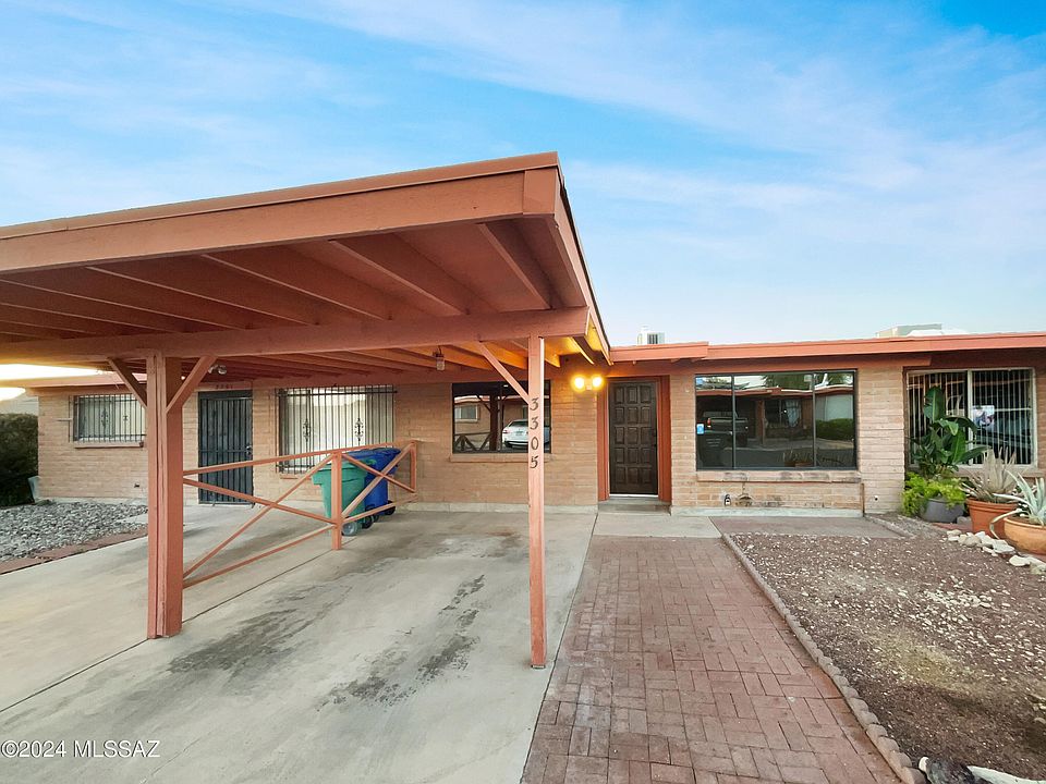 1st image of 3305 E Navajo Pl
