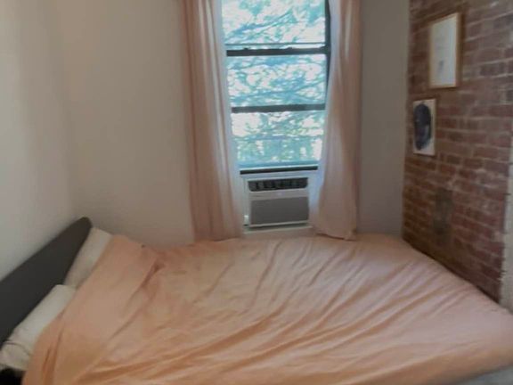 3rd image of 493 12th St #3D