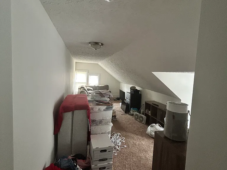 1293 Warren Rd — Photo 17