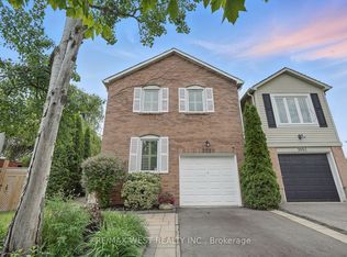 3060 Ilomar Ct, Mississauga, ON L5N 5B5