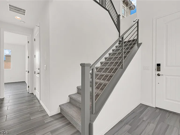 8922 Wallner St — Photo 8
