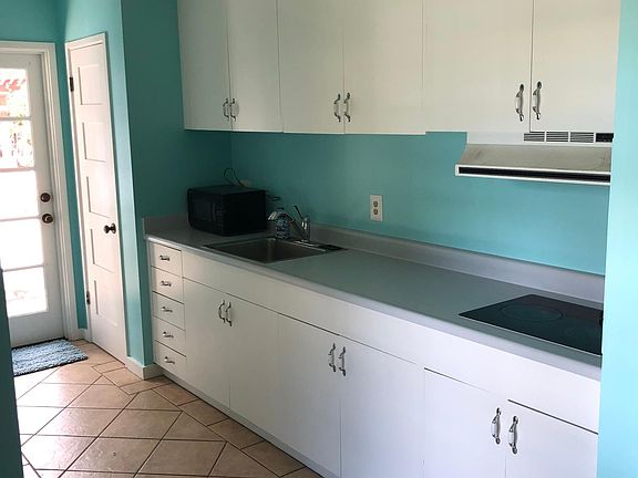 Kitchenettte