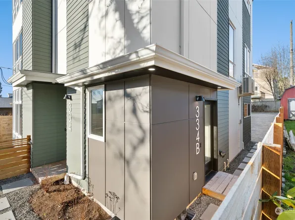 334 N 101st Street #B, Seattle, WA 98133