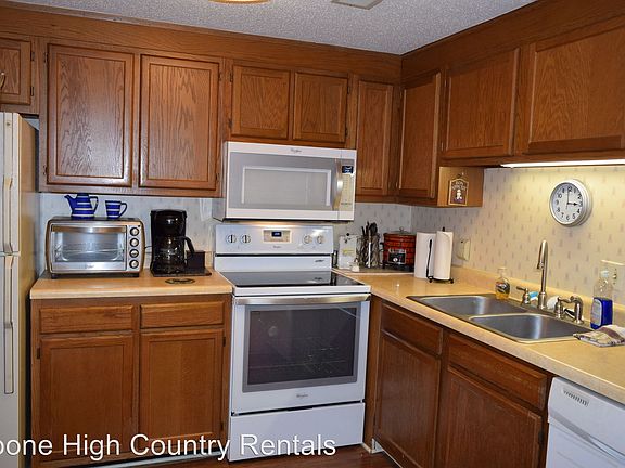 3rd image of 303 Sugar Top Dr Unit 2024