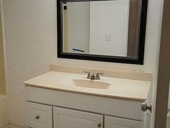 4th image of 3416 N 44TH Street #32