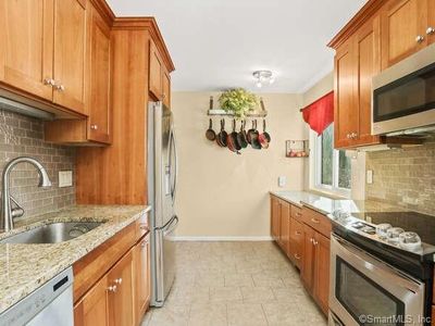 44 Cerretta St #9C, Stamford, CT, 06907