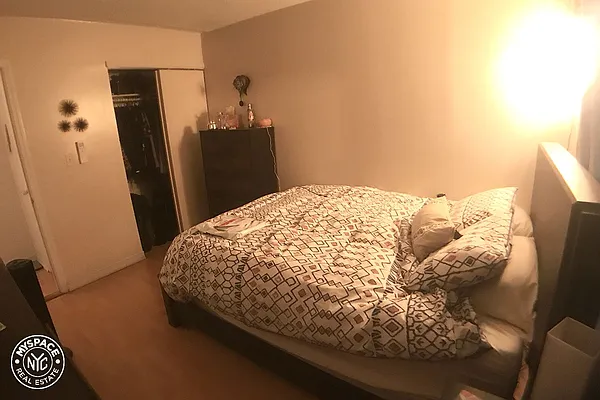 Rented by MySpaceNYC | media 17